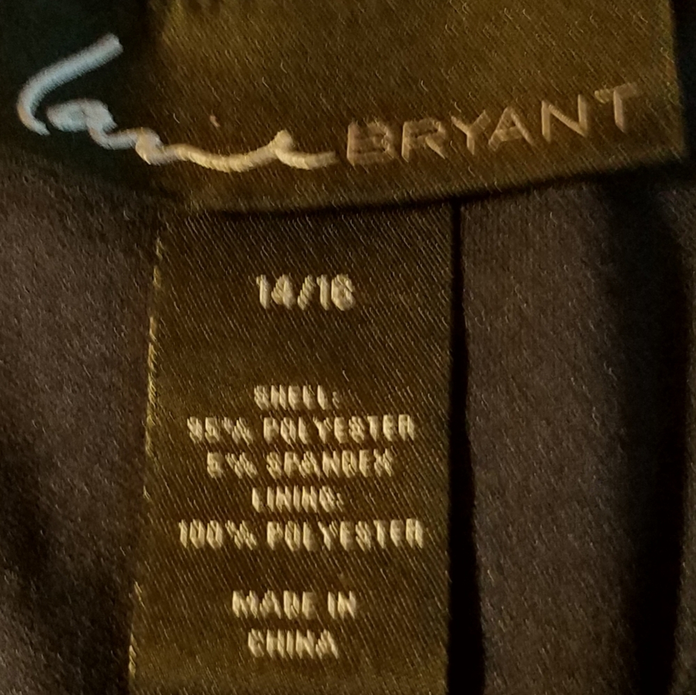 Dress - Picture 3 of 3